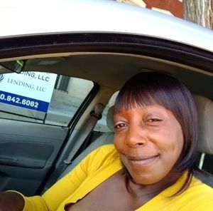 Meet your Posher, Romaine